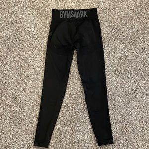 GYMSHARK Black Leggings (m)
